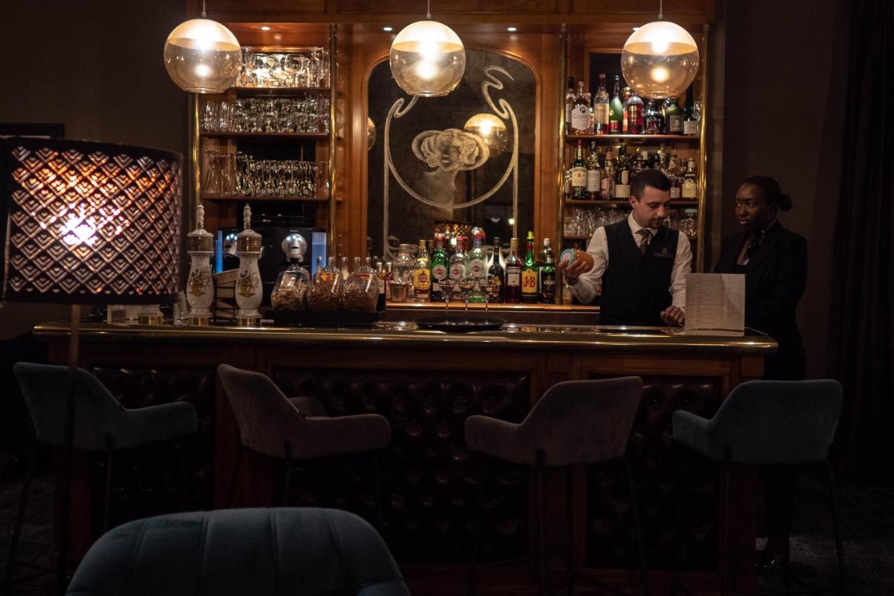 Hotel & Restaurant La Maison Des Bles Boutervilliers ภายนอก รูปภาพ